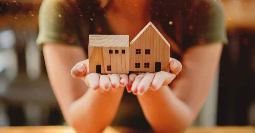 ROMPER LA BRECHA: CUANDO PADRES Y MAESTROS DEJAN DE SER MUNDOS SEPARADOS